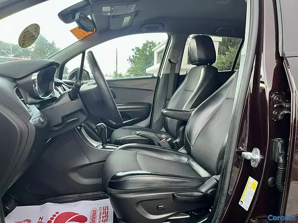 jeepetas y camionetas - Chevrolet Trax 2021 LS – AWD
 8