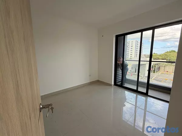 apartamentos - rento 3 nivel en Livera hills en la hispaamericana con 2 habitaciónes  6