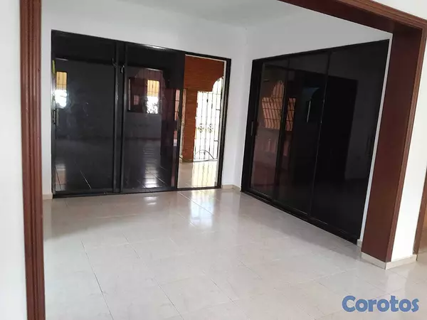 casas - Casa Amplia con Anexo Independiente – ¡Oportunidad 10