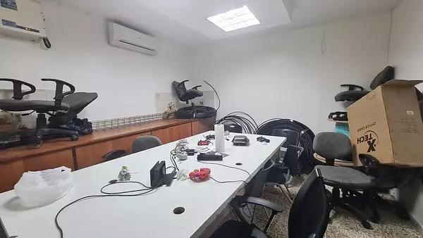 casas - Propiedad comercial en venta  4