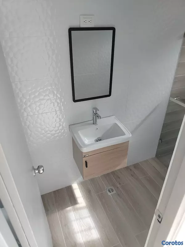 apartamentos - Oportunidad Única: Apartamento en venta Remodelado en el Renacimiento. 8