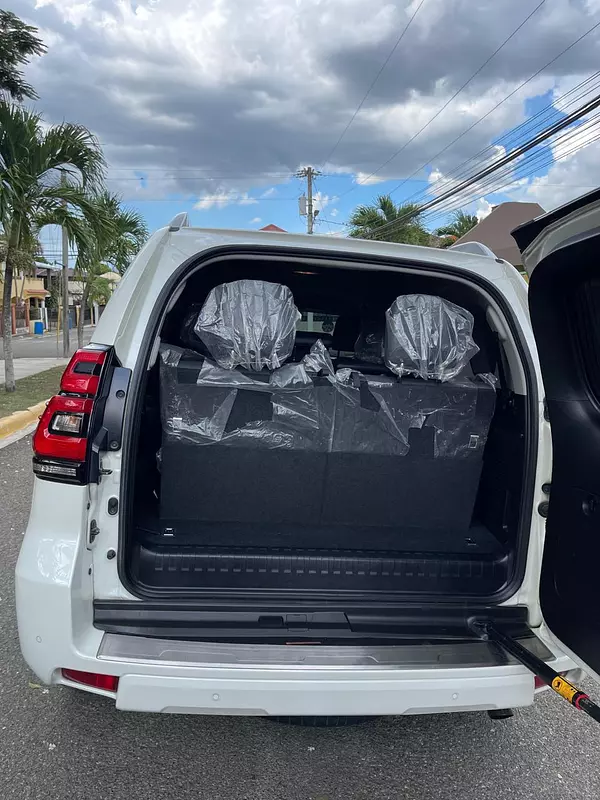 jeepetas y camionetas - Toyota land cruicer prado vxl 2023 5
