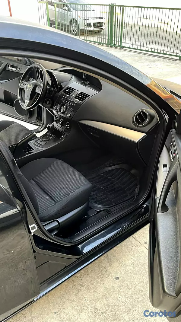 carros - Mazda 3 2012 Touring Hatchback – ¡MOTOR SKYACTIV!  5