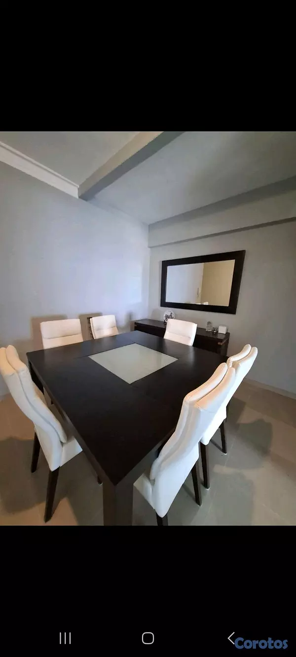 muebles y colchones - Comedor + credenza + espejo acabado en nogal | Venta por mudanza | Leer descrip. 3