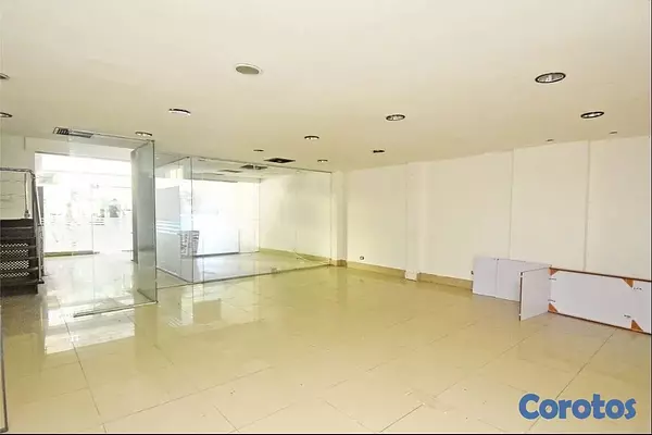 oficinas y locales comerciales - vente de local comercial  en plaza central Santo Domingo Distrito Nacional  10
