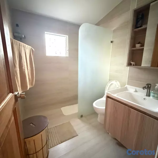 casas -  avenida independencia Casa en venta lista para mu 8