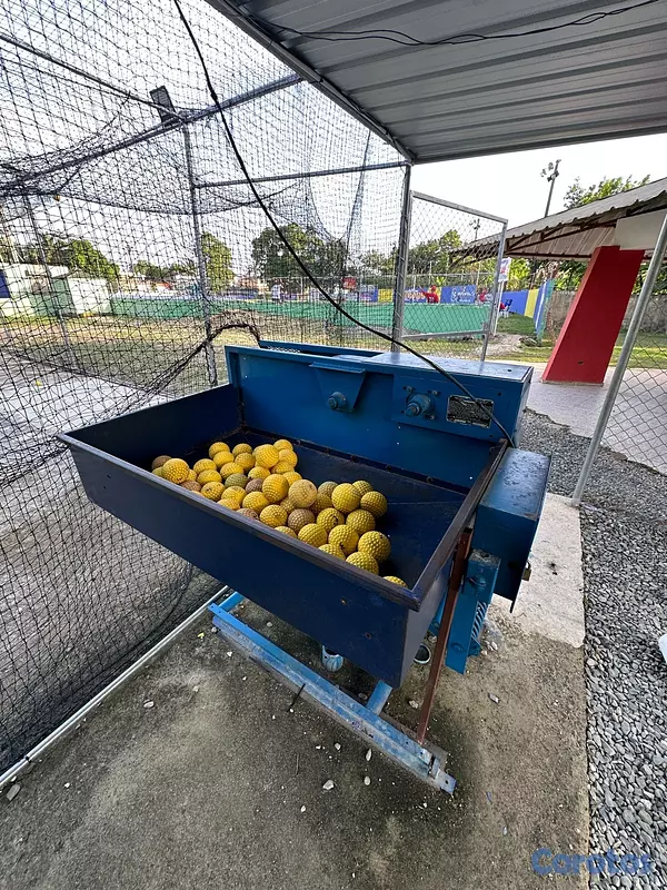 hobby y coleccion - máquina de béisbol (bateo) 3