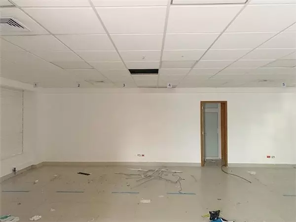 oficinas y locales comerciales - Local Piantini 78 m 4