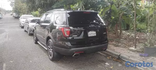 jeepetas y camionetas - FORD EXPLORER SPORT, MUY BUENAS CONDICIONES 4