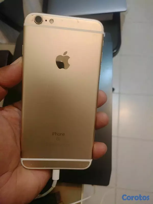celulares y tabletas - Disponible iPhone. 6S  plus  tiene iCloud  me llegó así  precio 2,000 peso  2