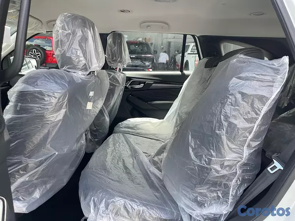 jeepetas y camionetas - Isuzu Mux 2027 8