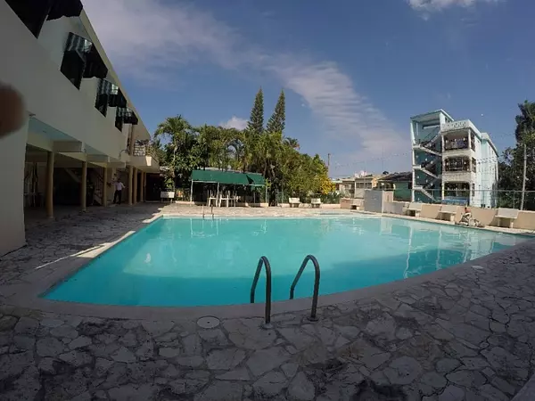 casas vacacionales y villas -  Alquilo club con piscina  en villa mella 1