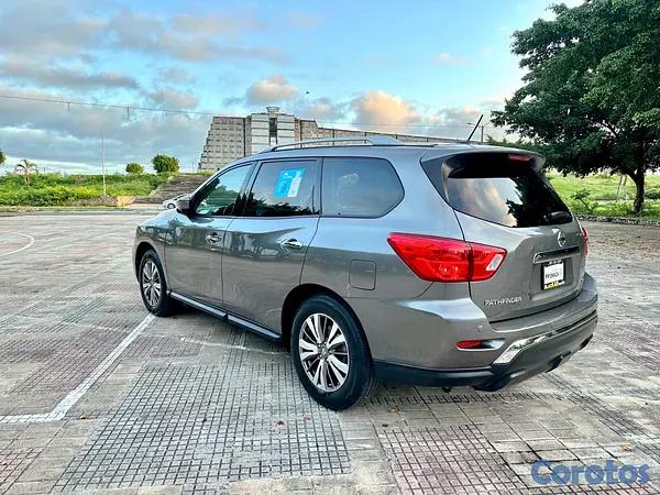 jeepetas y camionetas - Oportunidad Nissan Pahifander  9