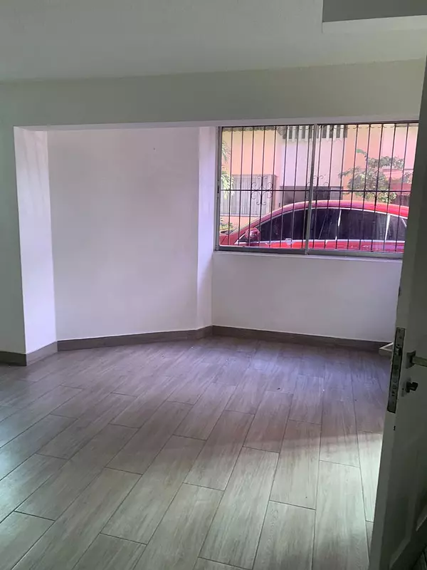 apartamentos - Se vende apartamento en Piantini 2