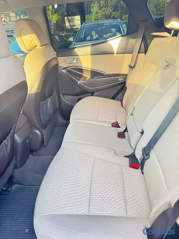 jeepetas y camionetas - Hyundai Santafe Sport 2017 9