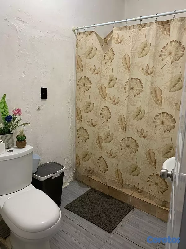 casas - venta de 2 casas independientes con cintillo próximo al olé de la avenida España 2