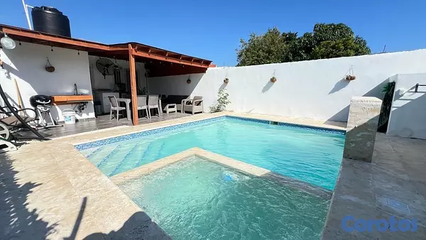casas vacacionales y villas - venta de Villa  en punta cana amueblada con piscina República Dominicana  4
