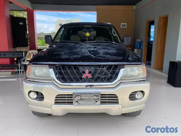 jeepetas y camionetas - Mitsubishi Montero sport 2001 6