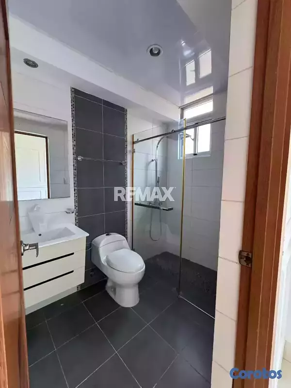 apartamentos - Apartamento de 3 habitaciones 2.5 baños 3 parqueos 2