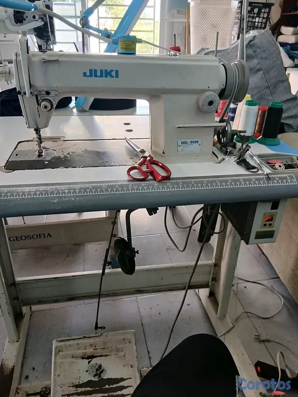 otros inmuebles - se vende maquina de coser marca JUKI industrial plana  2