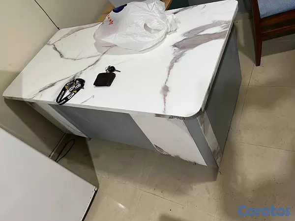 articulos de oficina - Mesas en venta 3