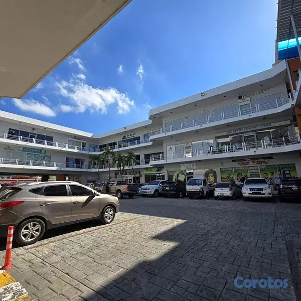 oficinas y locales comerciales - alquieler y venta de local en naco 8
