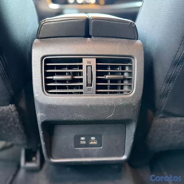 jeepetas y camionetas - NISSAN ROGUÉ SV 2022 10