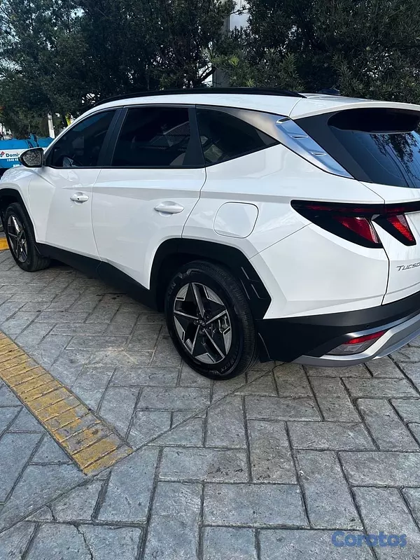 jeepetas y camionetas - HYUNDAI Tucson 2025 7