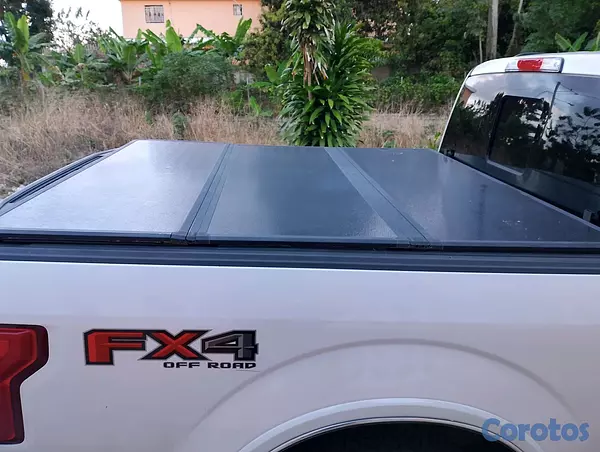 jeepetas y camionetas - Ford lariat 4x4 2018 14