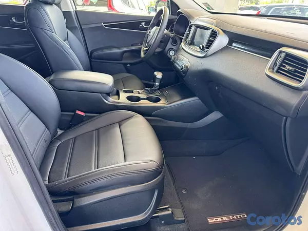 jeepetas y camionetas - 2020 kia Sorento lx clean carfax  2