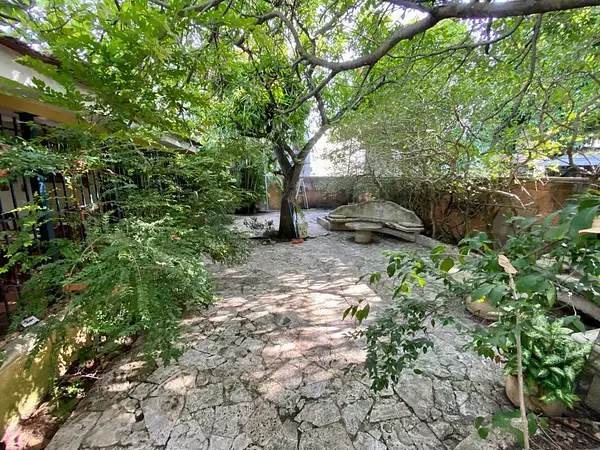 casas - Vendo casa en los prados 
500mts
 5