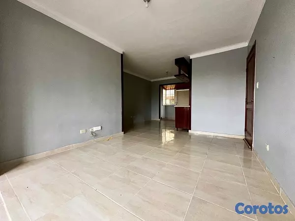 apartamentos - venta de apartamento primer piso con 2 parqueos próximo a la avenida ecología  6