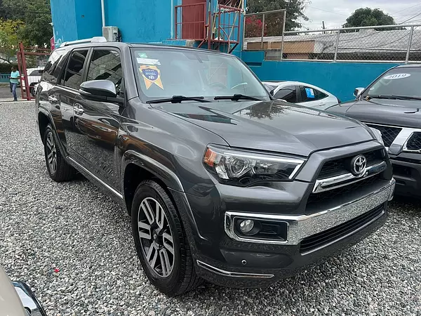 jeepetas y camionetas - toyota 4runner  5