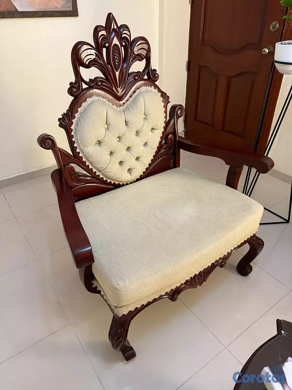 muebles y colchones - JUEGO DE MUEBLES EN CAOBA / $80,000 / ESTILO “LUIS V” / NEG.  5