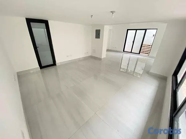 oficinas y locales comerciales - alquiló rosmil loca comercial dos niveles 7 parqueos 4 oficina 4 boa  16