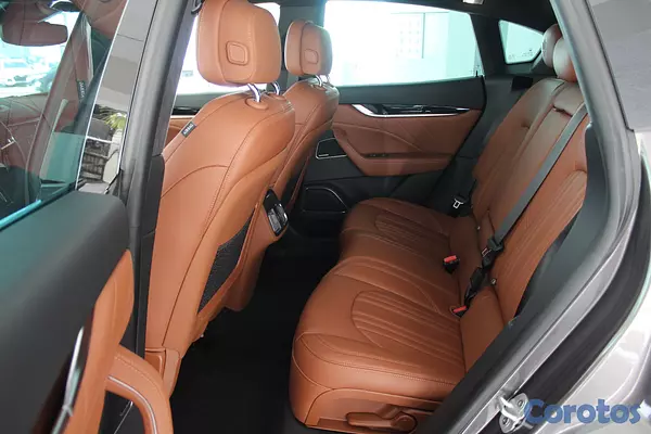 jeepetas y camionetas - Maserati Levante Hybrid 7