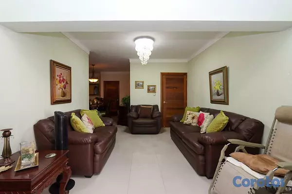apartamentos - Vendo apartamento en Jardines del Sur. 4