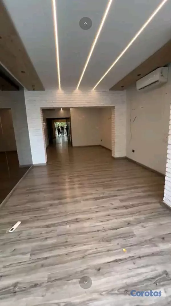 oficinas y locales comerciales - Local Comercial en Alquiler  2