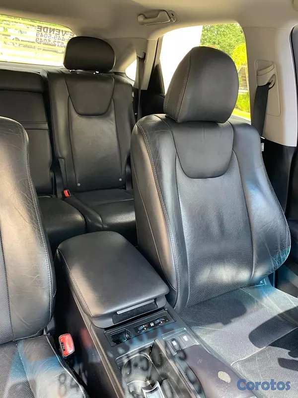 jeepetas y camionetas - Lexus 2013 en venta  7