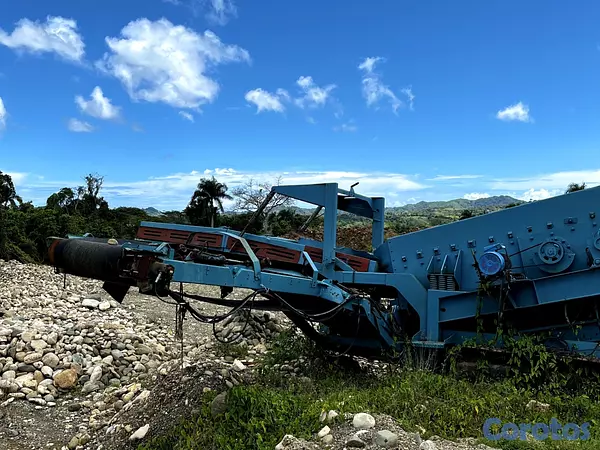 construccion e industrial - POWERSCREEN TITAN 1800 AÑO 2005  1