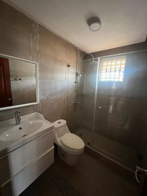 casas - Vendo casa en Colinas del Seminario 4