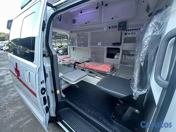 jeepetas y camionetas - 2014 Hyundai Starex Ambulancia  6