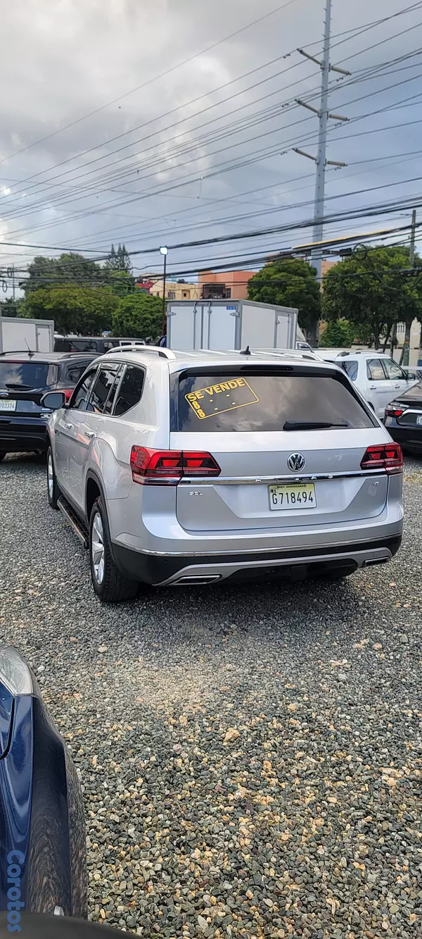 jeepetas y camionetas - VOLSWAGEN ATLAS SEL 2018 5