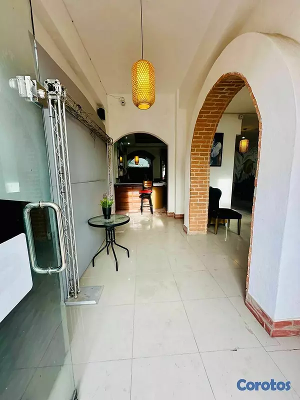casas - Casa en la Zona Colonial con 13 habitaciones 3