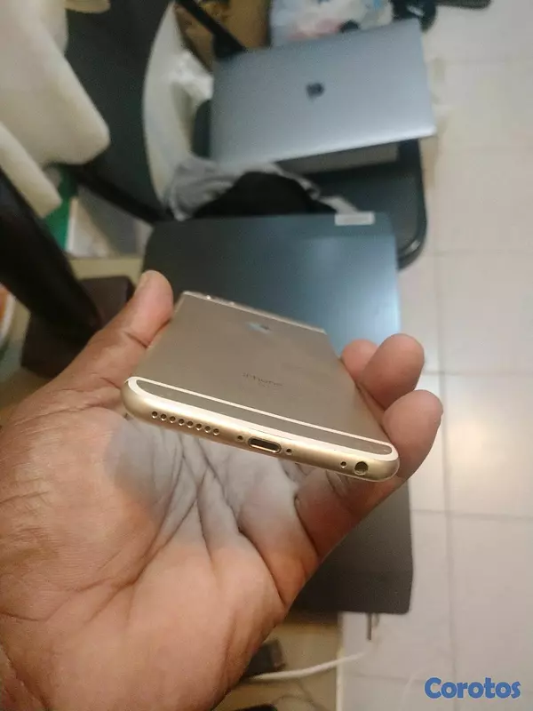 celulares y tabletas - Disponible iPhone. 6S  plus  tiene iCloud  me llegó así  precio 2,000 peso  3