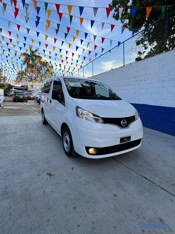 jeepetas y camionetas - NISSAN NV200 VANETTE 1
