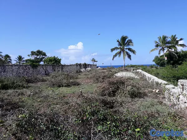 solares y terrenos - Solar en Cumayasa frente al mar de 846m2 8