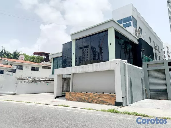 oficinas y locales comerciales - Alquiler local comercial en Naco  7