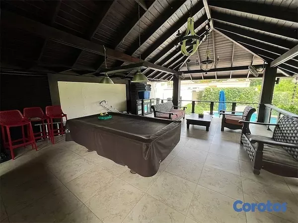 casas - Venta de casa en Arroyo Hondo 3 Distrito Nacional con piscina y 1200mts 10