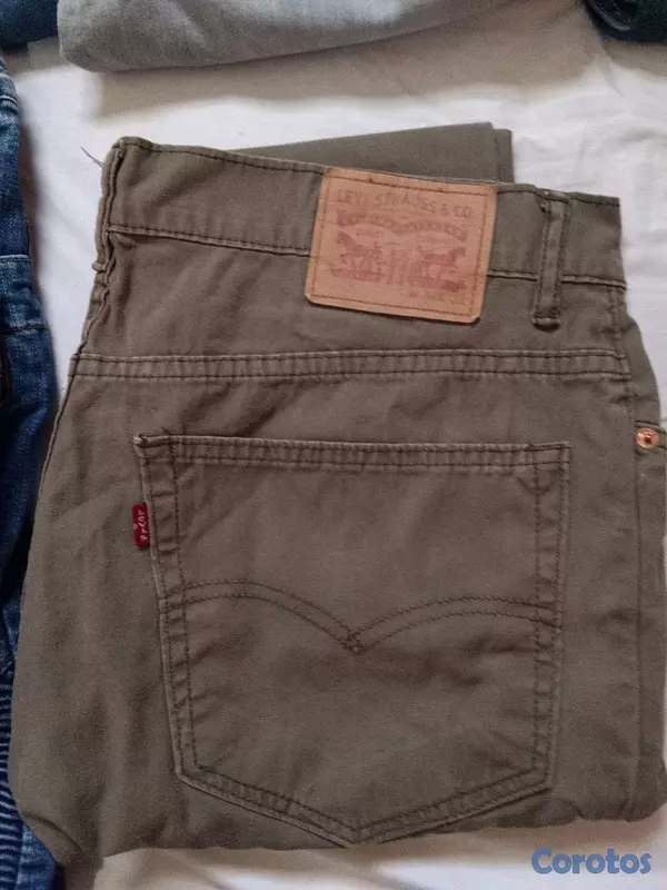 ropa para hombre - Pantalones Jeans Levis 2